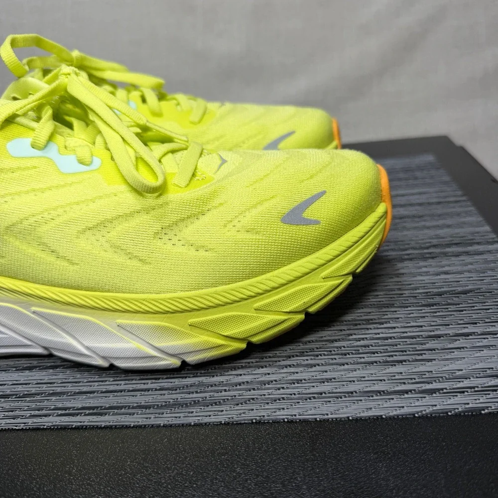 Hoka One One minor wear